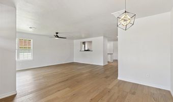 6706 NW 48th St, Bethany, OK 73008