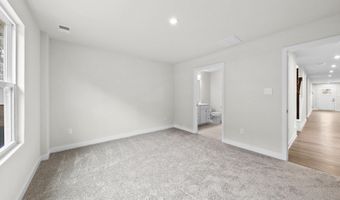114 Red Lion Ct, Atco, NJ 08004