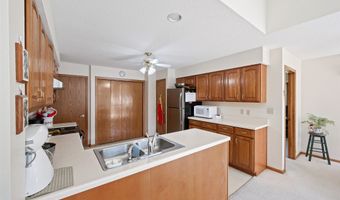 920 Robin Cir, Altoona, IA 50009