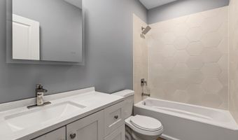 6439 S Maryland Ave 3, Chicago, IL 60637