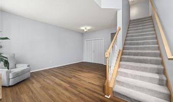 15105 Dupont Path, Apple Valley, MN 55124