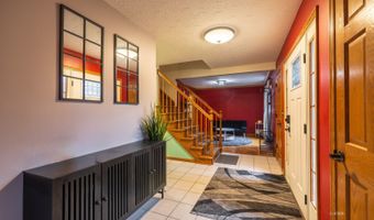 8850 Lavelle Rd, Athens, OH 45701