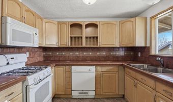 4413 E 8th Ave, Anchorage, AK 99508