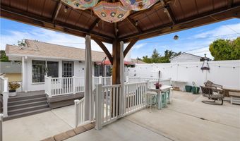 206 S Wisconsin St, Fallbrook, CA 92028