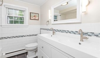 112 Edgewood Blvd, Cranston, RI 02905