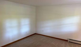 7 Stephens Ct, Clinton, CT 06413