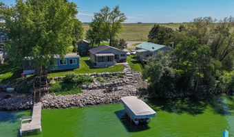 10 S Oakwood Shoreline Dr, Bruce, SD 57220