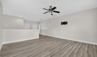 123 ABERDEEN POND Dr, Apollo Beach, FL 33572