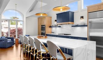 1 Harbor View Dr, Newport, RI 02840