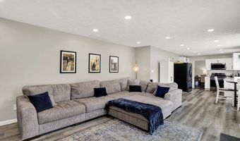 7589 Fox Tail Cir, Avon, IN 46123