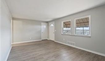 1935 Parkview Pl, Aliquippa, PA 15001