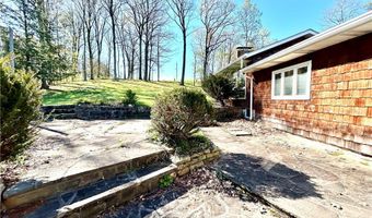 326 Keslar School Rd, Acme, PA 15610