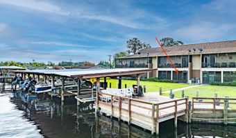 1640 Juno Trl 102A, Astor, FL 32102