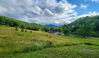 56 Grouseberry Dr, Banner Elk, NC 28604