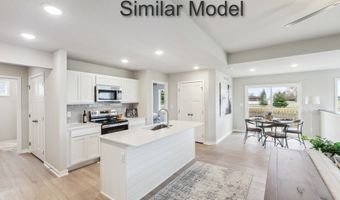 724 NE Meadow Landing Dr, Ankeny, IA 50021