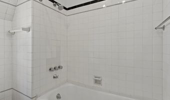 1952 CANTERBURY Rd, Abington, PA 19001