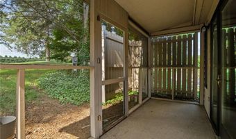 293 Hollybrook Dr, Advance, NC 27006