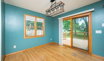 117 4th St NW, Altoona, IA 50009