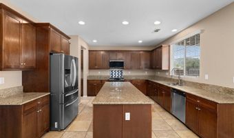 2959 Burnet Dr, Escondido, CA 92027