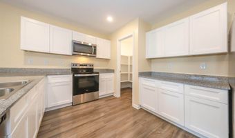 1698 Tenen Pass Dr, Benson, AZ 85602