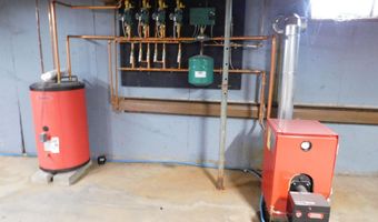 81 S Main St, Athens, ME 04912