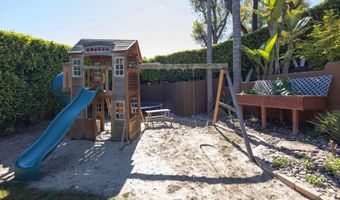 4375 Stanford St, Carlsbad, CA 92010