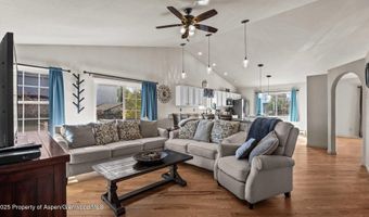 1546 E 12th St, Rifle, CO 81650