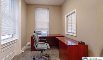 135 N 5th St, Allentown, PA 18102