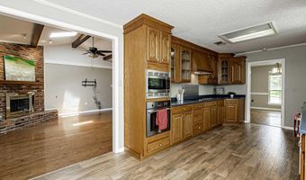 4376 Blecker Dr, Baton Rouge, LA 70809