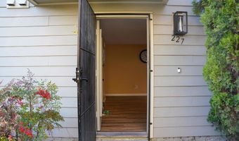 7352 Tooma St 227, San Diego, CA 92139