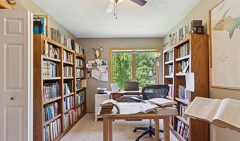 4170 Riverview Dr, Alma, MI 48801