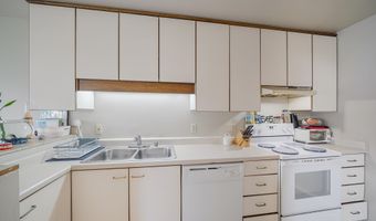 722 N HAWTHORNE Dr, Appleton, WI 54915