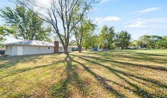 107 Circle Dr, Archie, MO 64725