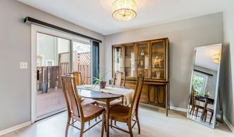 531 Liberty Pointe Dr, Ann Arbor, MI 48103