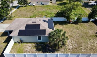 313 OAK St, Auburndale, FL 33823