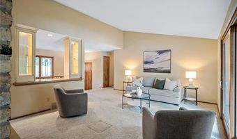 451 Reflection Rd, Apple Valley, MN 55124