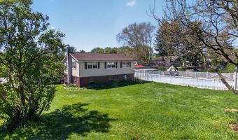 8275 MERTZTOWN Rd, Alburtis, PA 18011