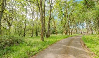 NW Kouns Dr, Albany, OR 97321
