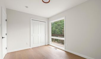3201 CUNNINGHAM Dr, Alexandria, VA 22309