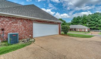 350 Edgewood Xing, Brandon, MS 39042