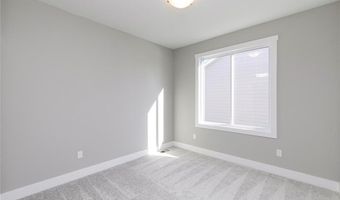 529 Meadows Ct, Polk City, IA 50226