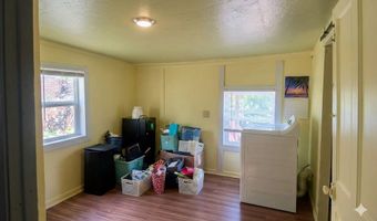 1421 Hendrix St, Altus, AR 72821