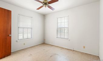 6592 Cooksey, Adkins, TX 78101