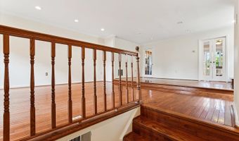 7213 SWANSONG Way, Bethesda, MD 20817