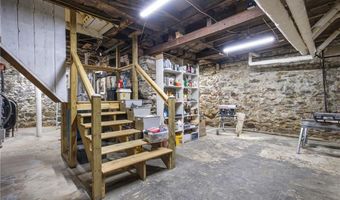 1331 New London Ave, Cranston, RI 02920