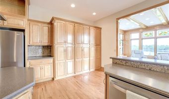 15526 Evans Rd, Basehor, KS 66007