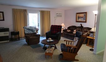 65 Smith St, Augusta, ME 04330