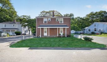 180 Dupont Pl, Bridgeport, CT 06611