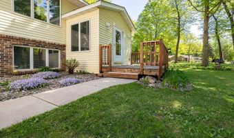13922 68th St NW, Annandale, MN 55302