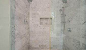 529 LEE Cir, Annapolis, MD 21403